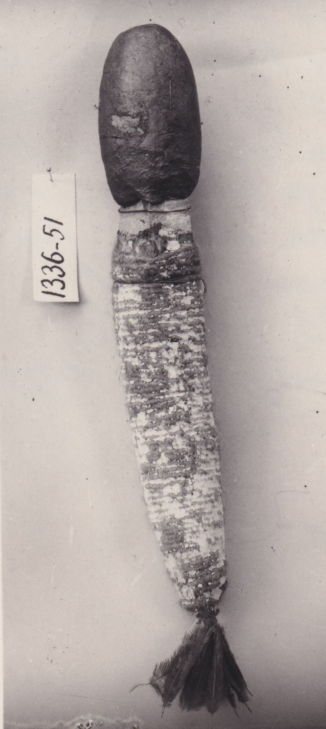 Stone knife and bark sheath